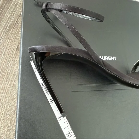 YSL SAINT LAURENT GLORIA SANDALS IN CREPE SATIN WITH RHINESTONES HEELS 90 - Picture 6 of 14